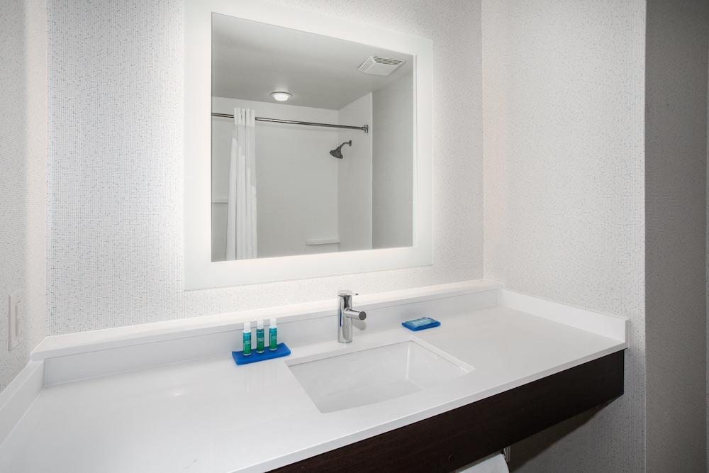 Holiday Inn Express And Suites - Tucumcari, An Ihg Hotel Экстерьер фото